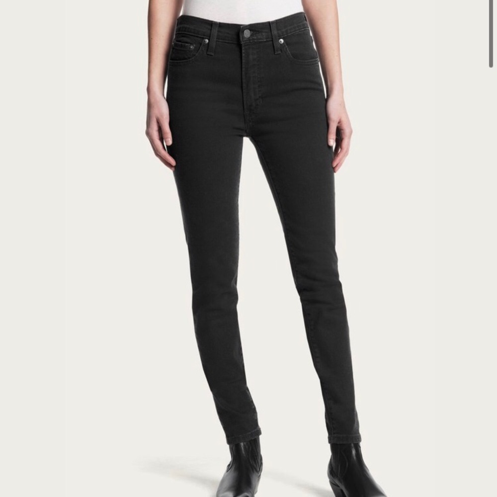 NWT Frye Addie Skinny Jeans(Ember) Sz 31 (12)